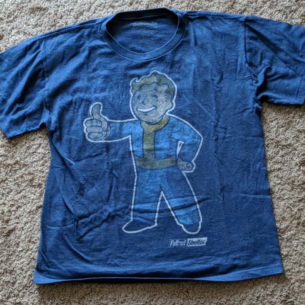 Fallout Shelter Vault Boy t-shirt